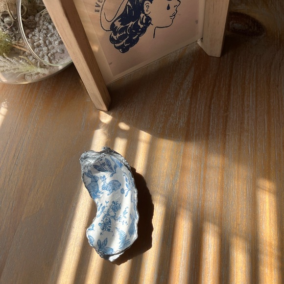 SOLD - Picture 2 of 4